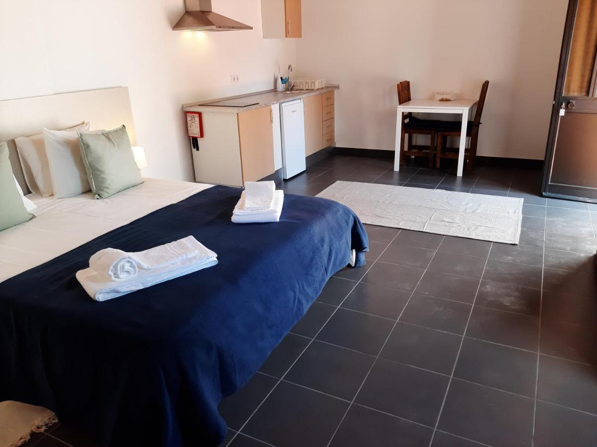 Apartamentos A Cerca ลากอส ภายนอก รูปภาพ